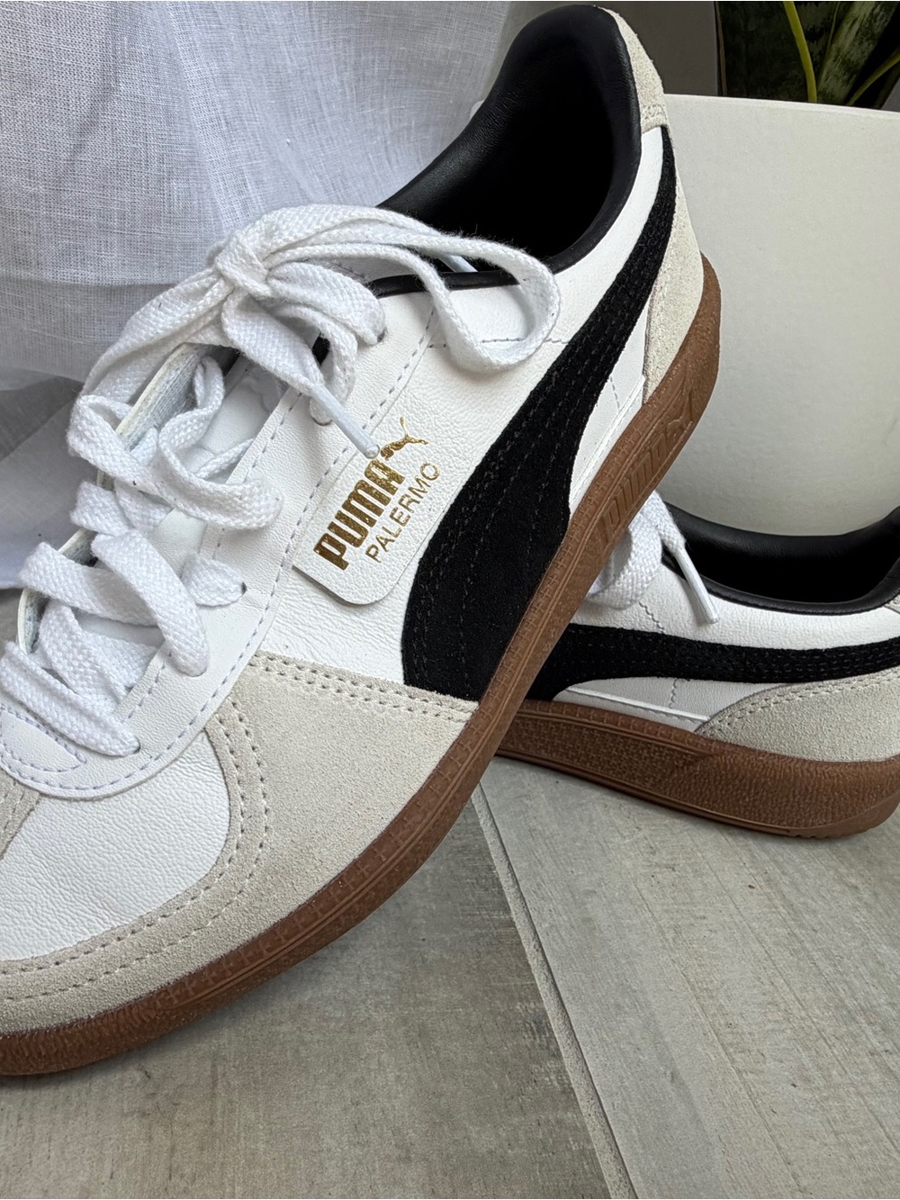 Puma Palermo Women's White, Black & Brown Casual Sneakers Size 7.5 US